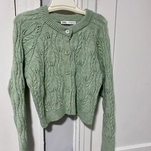 Zara cable knit cardigan with buttons in size S